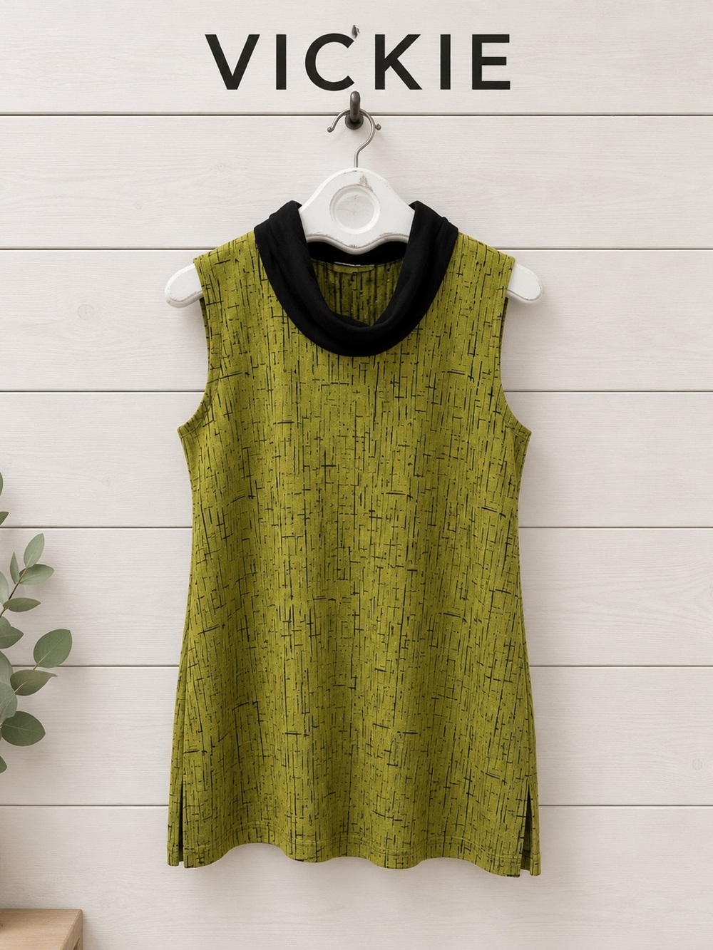 Vickie Sleeveless Tunic – Green/Black – Size XL